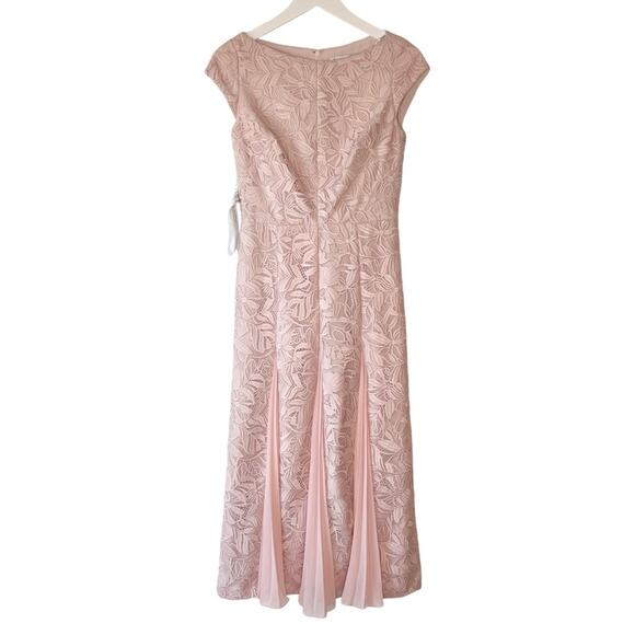 Kay Unger ANGELINA LACE TEA LENGTH DRESS size 4 - Picture 2 of 8